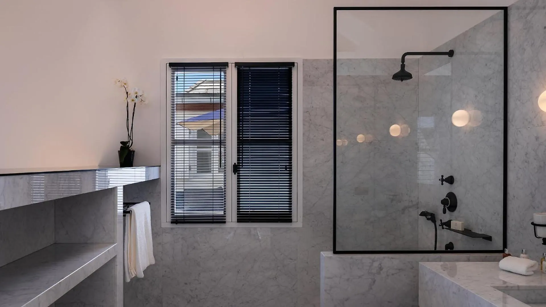 Comfortable Apartment In The Center Of 구스타비아